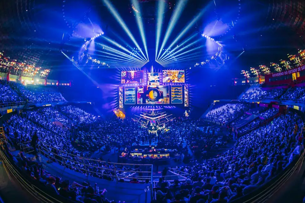 Torneios 15win - Competições com Prêmios de R$ 100.000